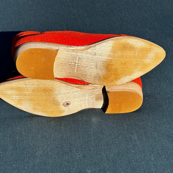 Free People Womens 41 (10) Royale D’Orsay Flats Orange Red Textured Pointed Toe - Picture 4 of 7